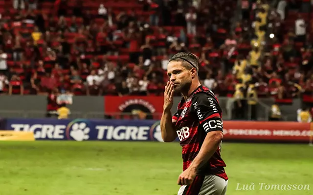 Diego Ribas anuncia que deixará Flamengo ao fim da temporada