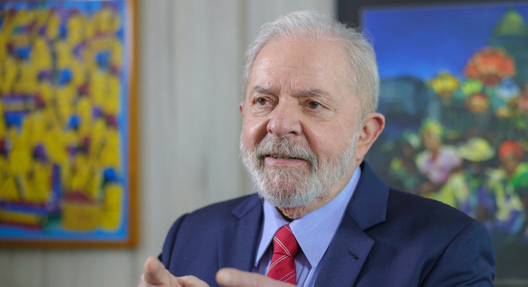 Lula é oficializado candidato à Presidência da República