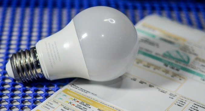 Governo estima redução de até 19% da conta de luz com novas medidas