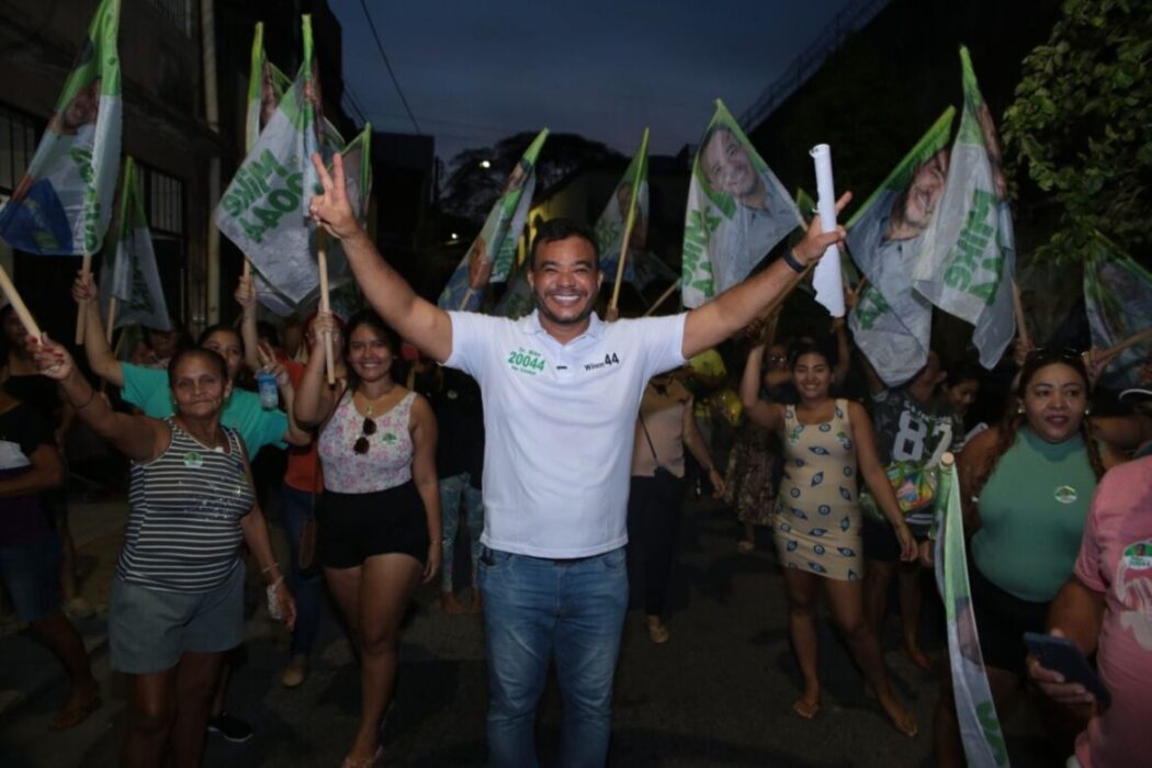 Dr. Mike lança candidatura oficial na véspera do Feriado