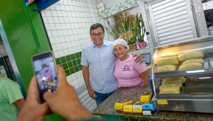 Mais de 30 feiras e mercados de Manaus recebem investimentos de parceria Estado e Prefeitura, destaca Wilson Lima