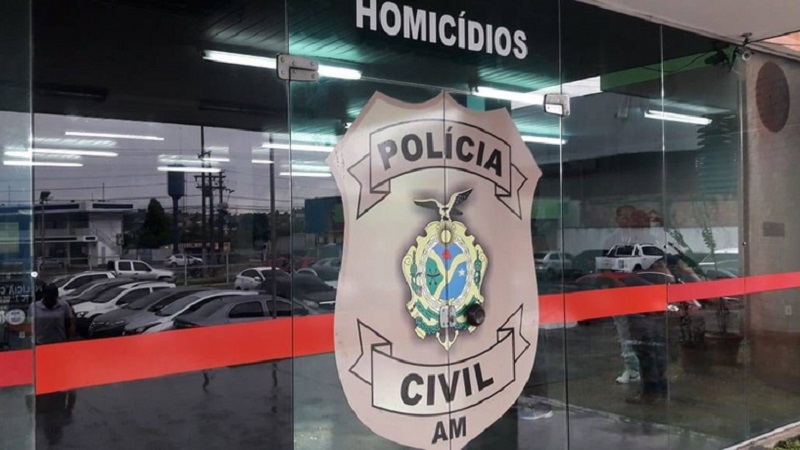 Sobrinha encontra corpo de tio assassinado a tiros