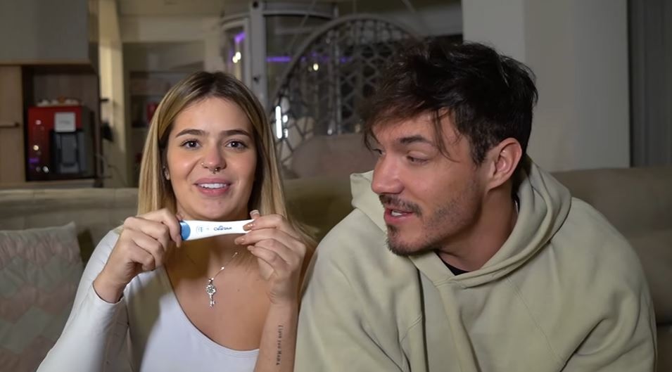 Viih Tube e Eliezer anunciam gravidez do primeiro filho