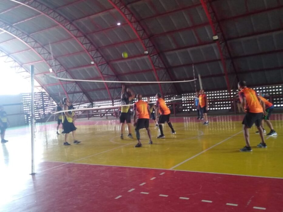 Disputas de gerontovoleibol e tênis de mesa da Prefeitura de Manaus movimentam primeiro dia da 22ª Olimpíada da Terceira Idade