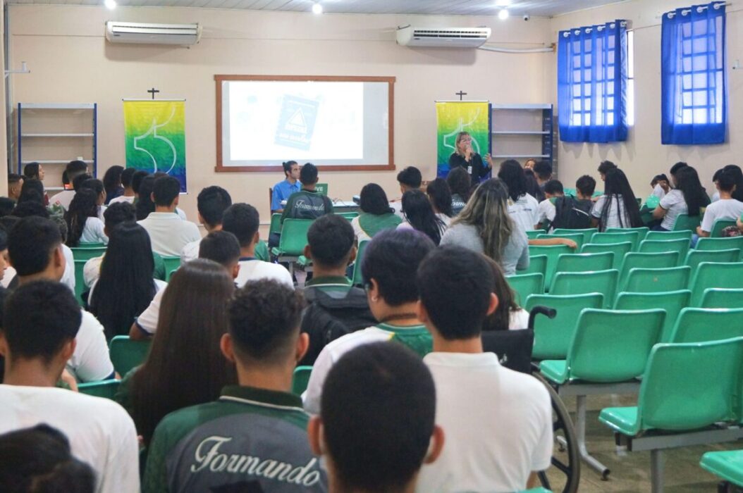 ‘Suframa nas Escolas’ realiza sexta ação do ano