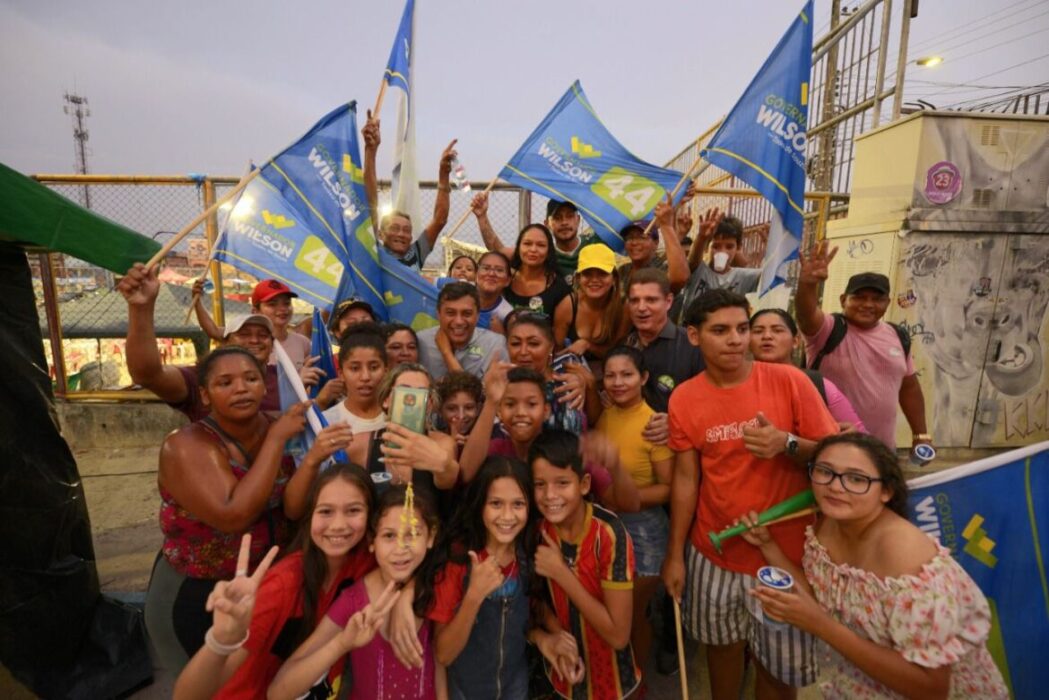 Wilson conversa com moradores da zona leste sobre programas sociais e de habitação