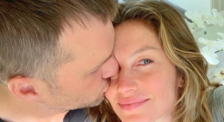 Gisele Bündchen e Tom Brady estão morando em casas separadas, diz TV