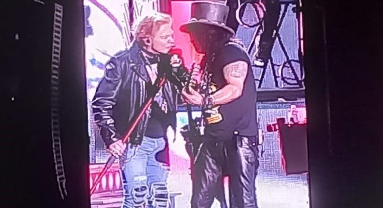 Com som péssimo e sem imprensa, Guns N'Roses faz show com zero novidades em São Paulo