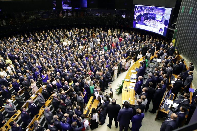 Composição das chapas para deputado federal pode trazer de volta à Câmara lideranças históricas