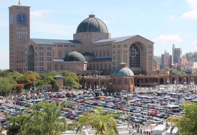 Aparecida (SP) deve lotar cerimônias no 12 de outubro