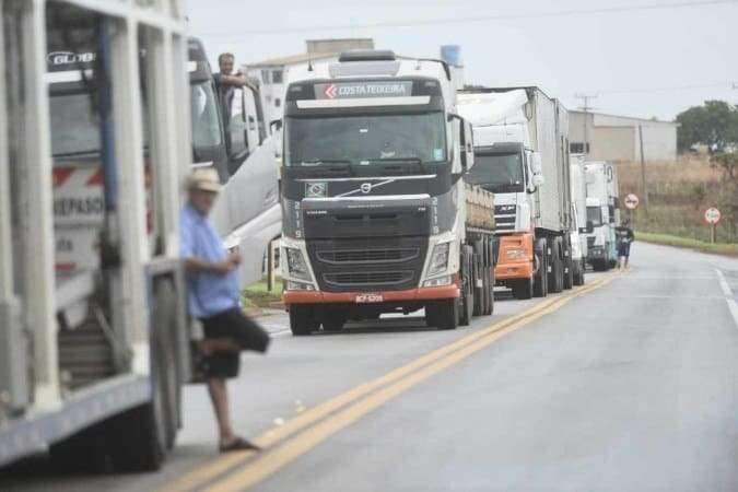 Ministro da Justiça determina reforço de efetivo para liberar rodovias