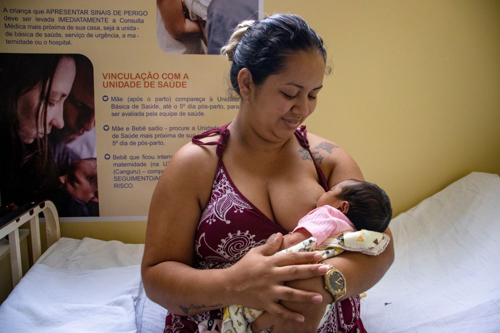 Maternidade Moura Tapajóz dá início à nova etapa do curso de capacitação da ‘Iniciativa Hospital Amigo da Criança’