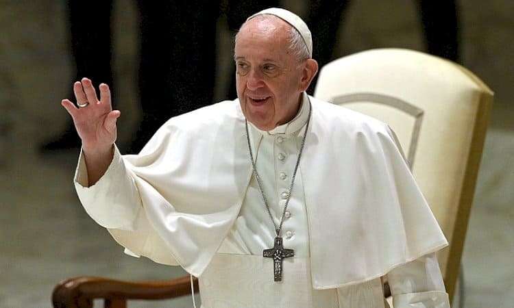 Papa se comunica com Gaza e diz que está fazendo o possível pela paz