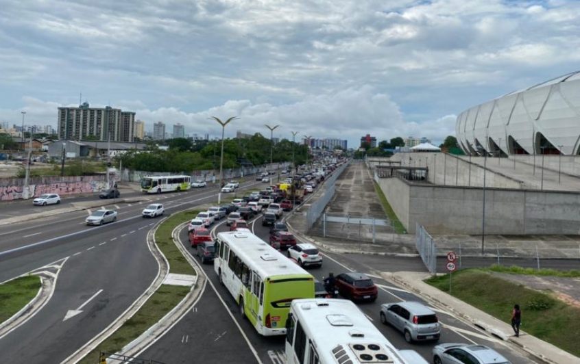 Prefeitura e Sindicato dos Rodoviários chegam a acordo e evitam greve no transporte coletivo