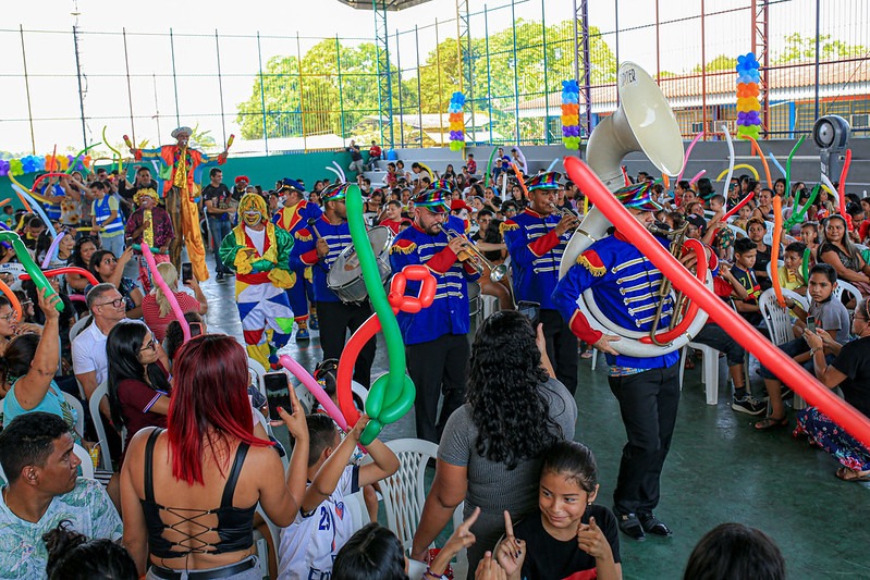 Prefeitura de Manaus leva o projeto Circo na Escola para a zona norte da capital