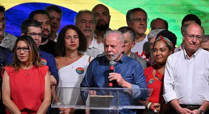 Rivais de Lula: Moro promete oposição, Zema defende diálogo e Salles prega serenidade