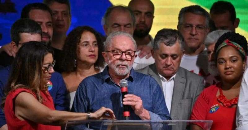 Lula: "É hora de baixar as armas que jamais deveriam ter sido empunhadas"