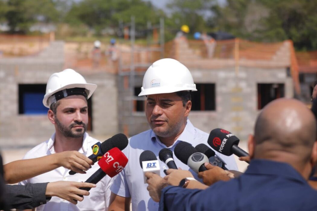 Governador Wilson Lima vistoria obras de unidades habitacionais 