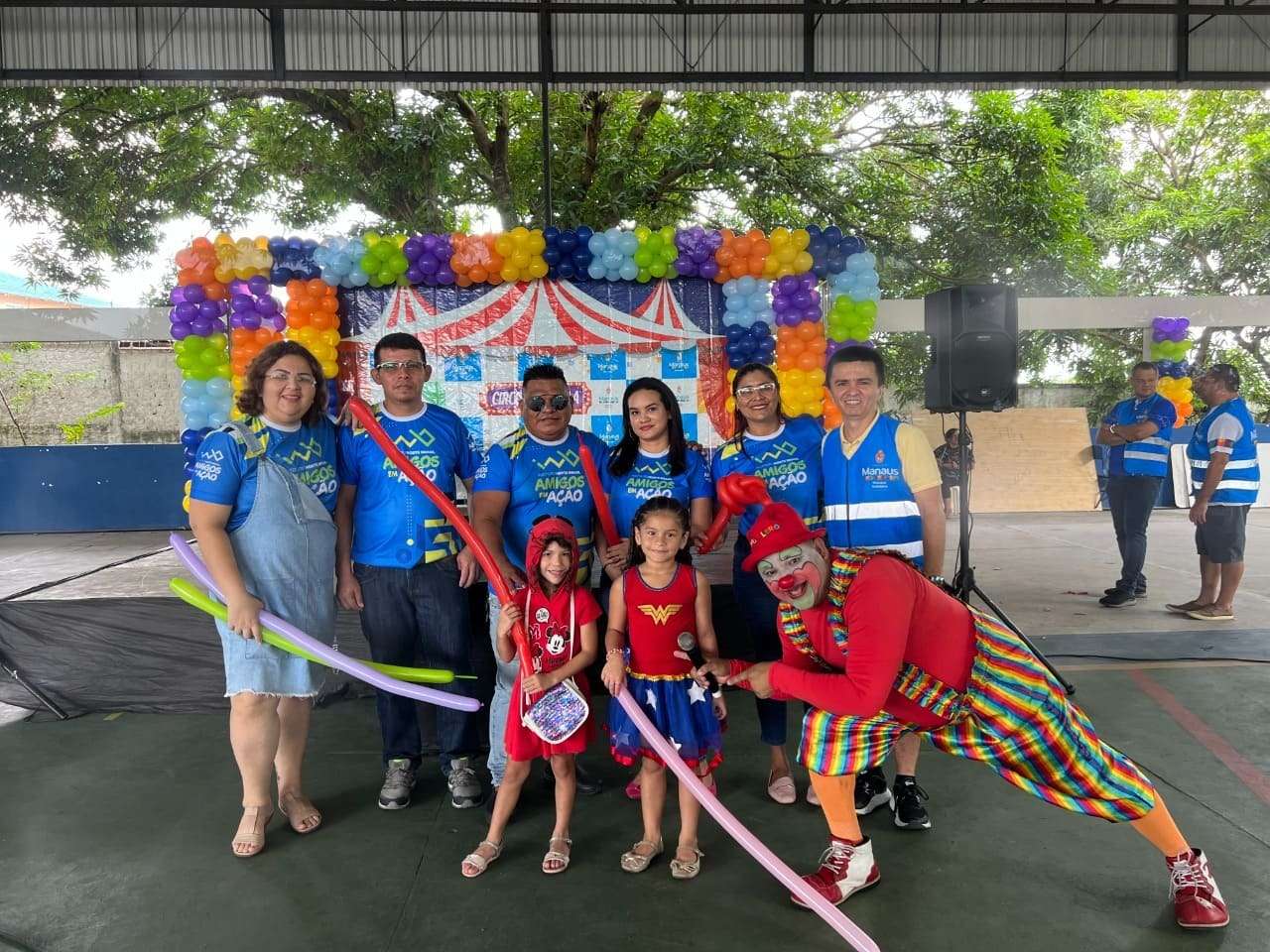 Projeto da Prefeitura de Manaus, 'Circo na Escola', passa no bairro Alvorada