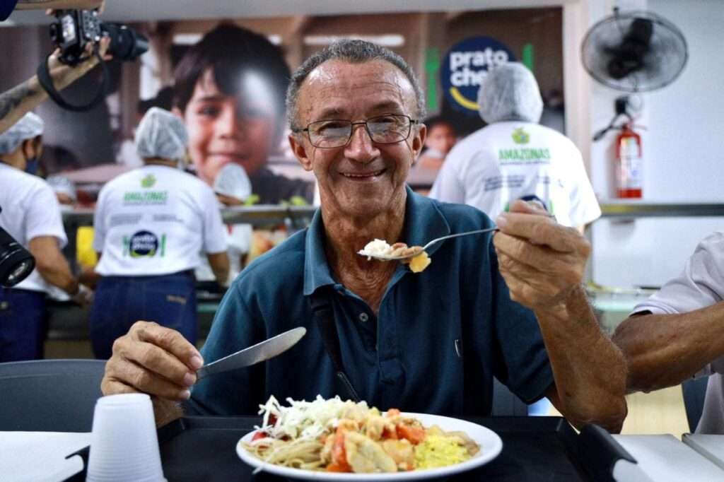 Programa Prato Cheio já serviu mais de 2 milhões de refeições ao longo deste ano