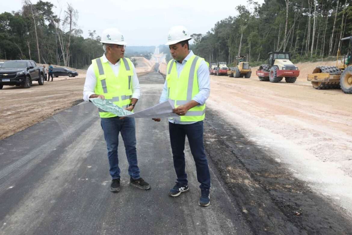 Wilson Lima destaca que mais de 160 obras estão em andamento no Amazonas