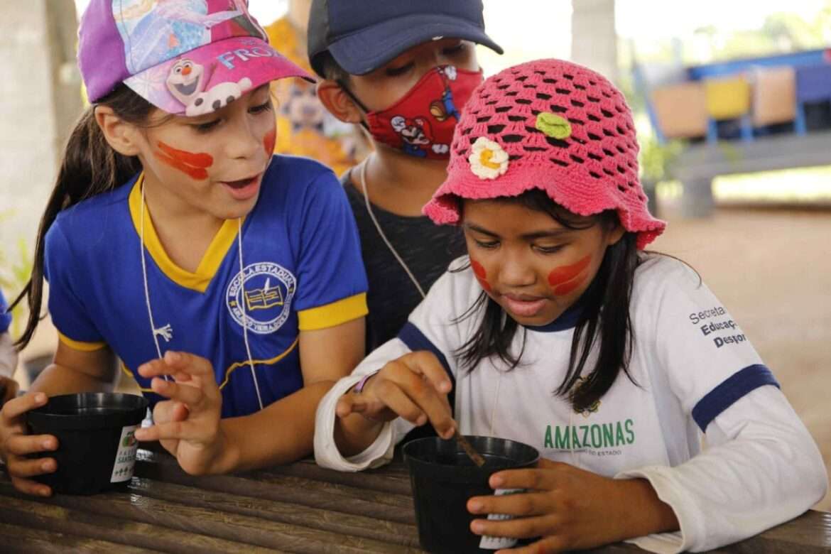 Fazenda Escola: primeira fase do projeto termina com mais de 27 mil estudantes da rede estadual beneficiados