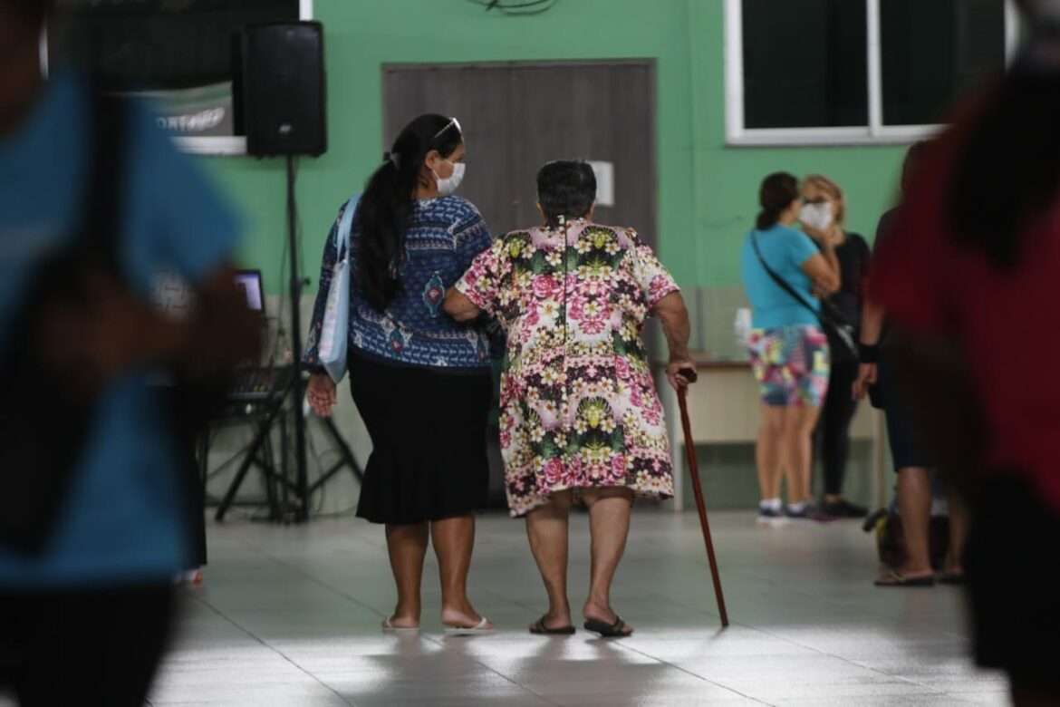 Incidência de infecção urinária em idosos aumenta com declínio da imunidade