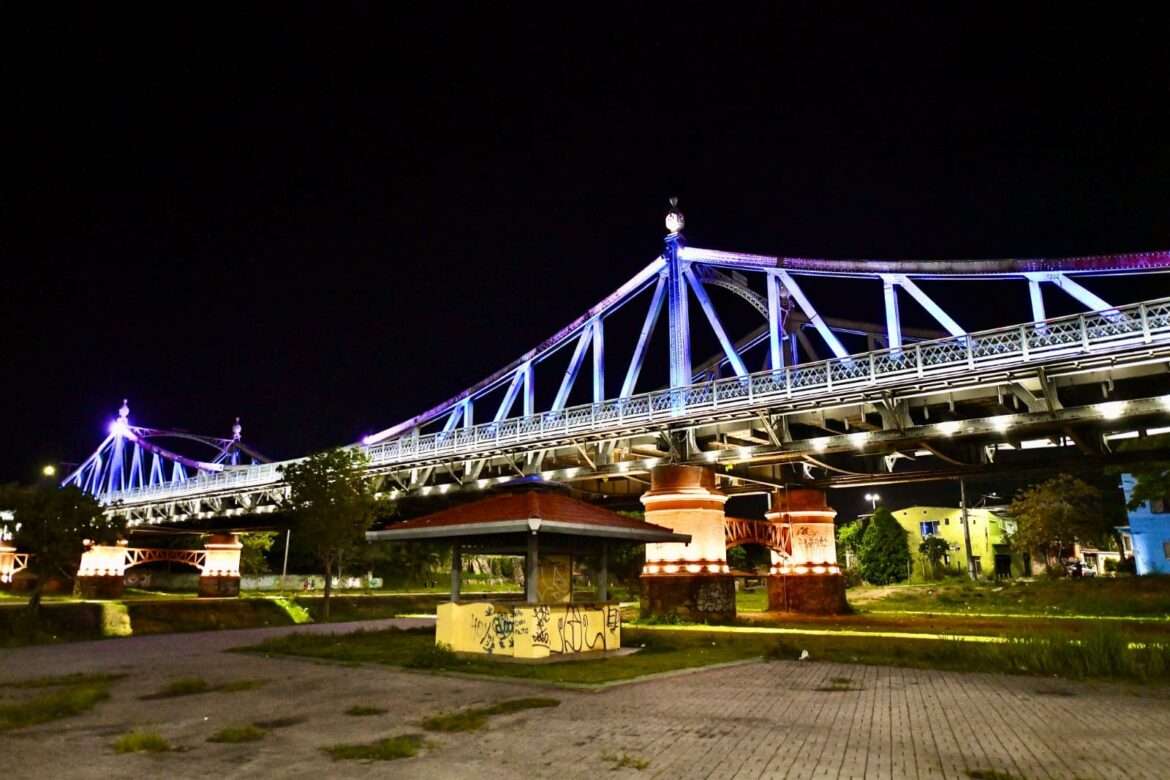 Prefeito David Almeida anuncia nova decoração e reforço na segurança da ponte Benjamin Constant