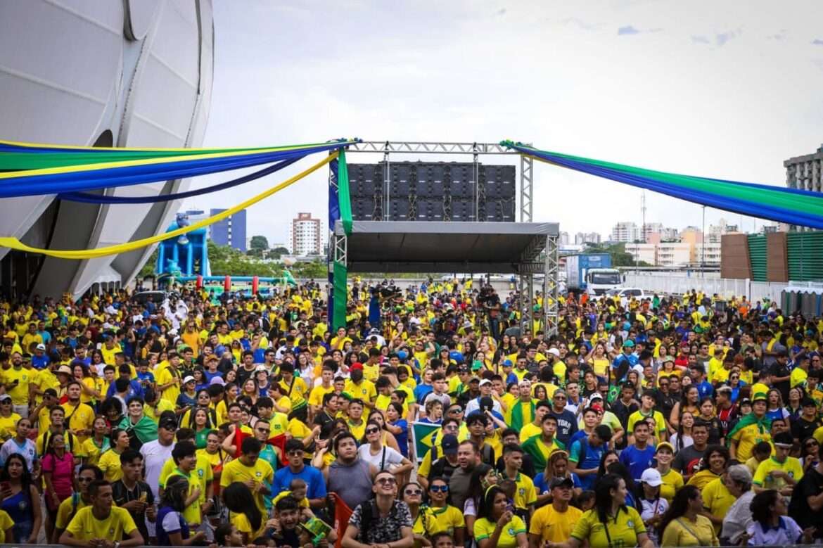 Em dias de jogos da Seleção Brasileira, arrecadação de brinquedos é direcionada para a Arena da Amazônia