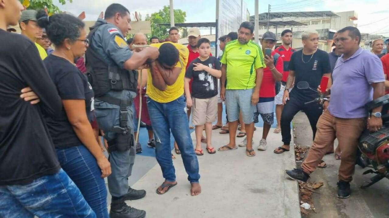 Homem é preso suspeito de matar e desovar corpo da mãe em matagal