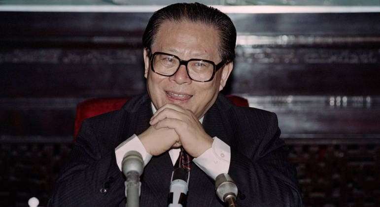 Jiang Zemin, ex-presidente chinês, morre aos 96 anos de leucemia e falência múltipla dos órgãos