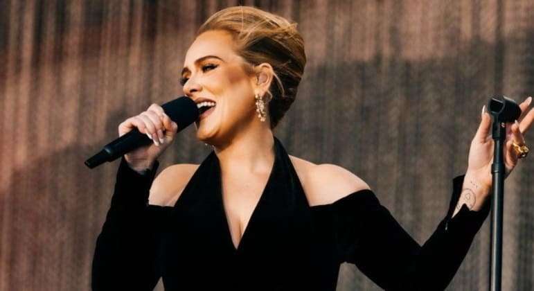 Adele 'nunca esteve tão nervosa' como antes de shows ​​em Las Vegas