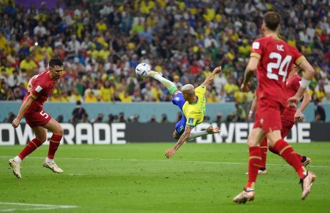 Com dois gols de Richarlison, Brasil vence Sérvia no primeiro jogo da caminhada rumo ao hexa