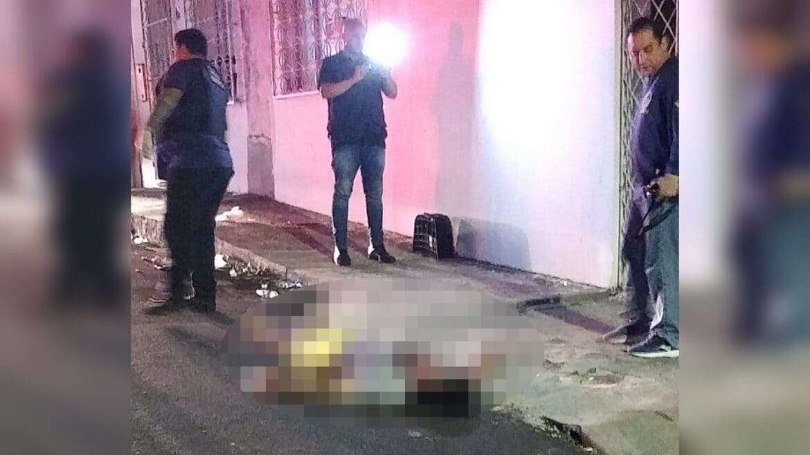 Homem é morto ao sair para compra comida no centro de Manaus