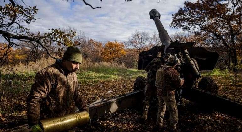 Muitos prisioneiros de guerra ucranianos e russos são torturados, alerta ONU