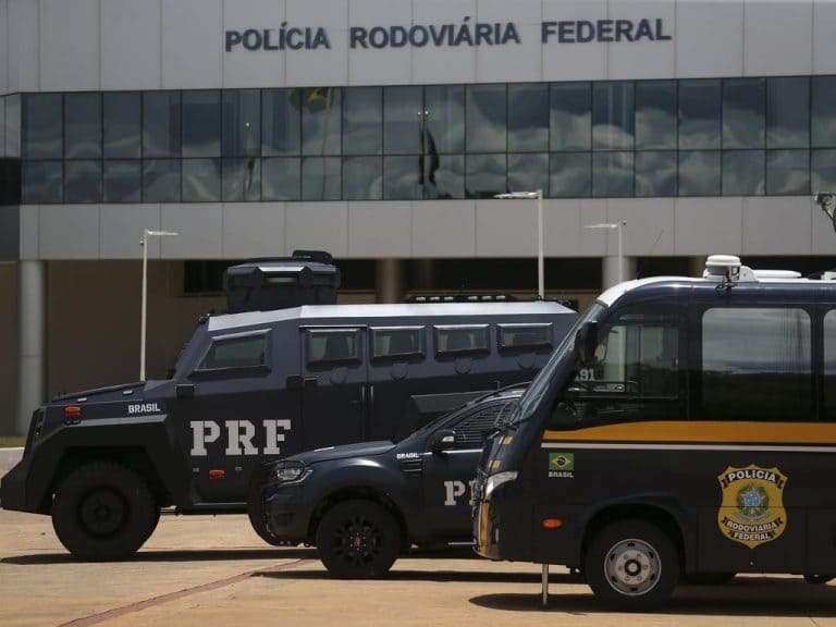 Comissão aprova proposta que regulamenta ações de inteligência das polícias ostensivas