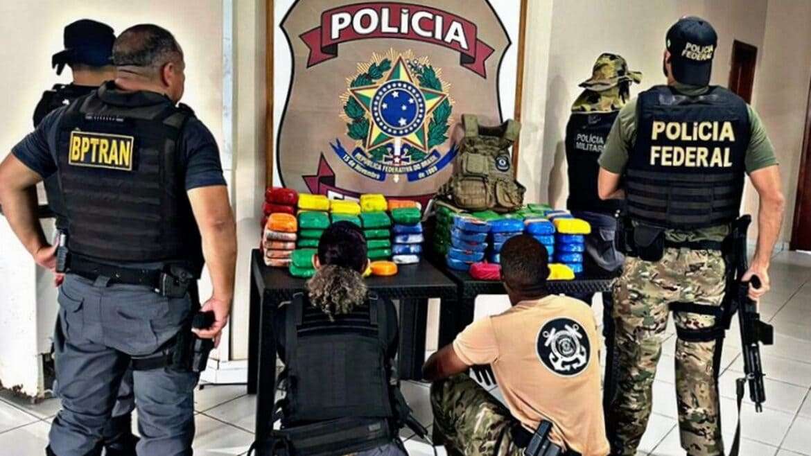 AM: PF prende cinco mulheres e apreende 13 Kg de cocaína no interior