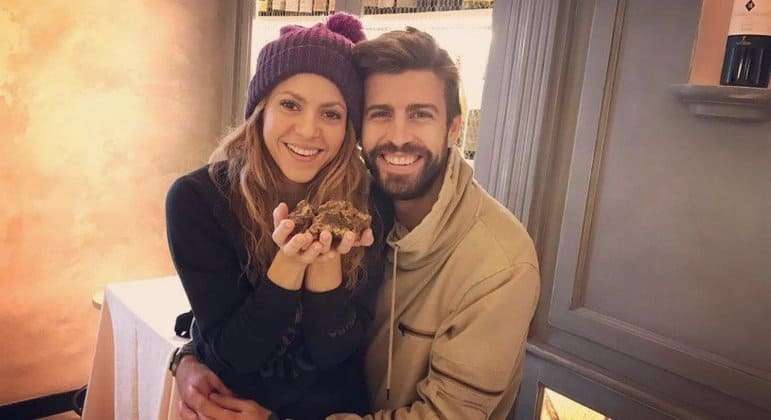 Shakira decide deixar a Espanha com os filhos após acordo com Piqué