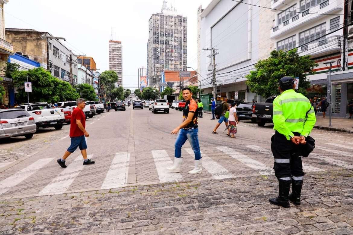 Prefeitura de Manaus lança ‘Operação Natal’ para ordenar trânsito na cidade