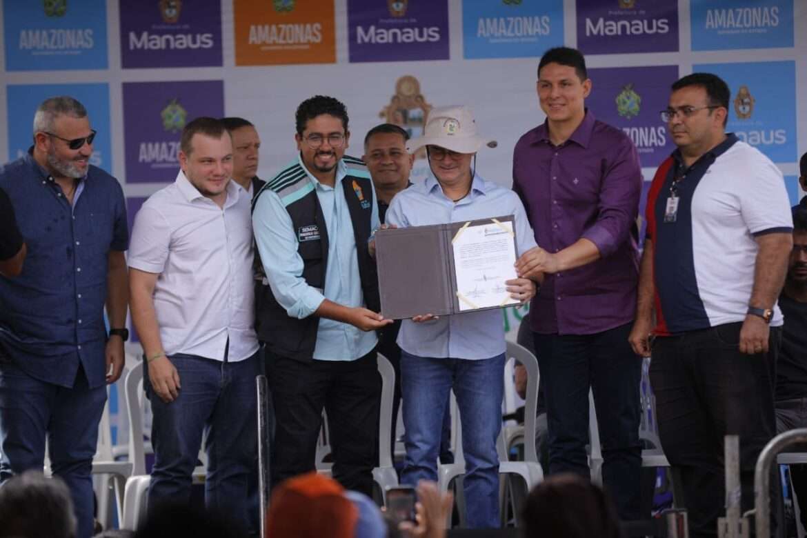 Com recursos do Governo do Amazonas, Prefeitura assina ordem de serviço para reforma do Mercado Maximino Corrêa