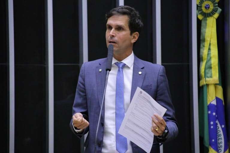 Comissão aprova prazo de 15 dias para pagar serviços do Sistema Único de Saúde