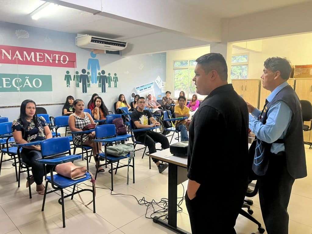 ‘Sine Qualifica’ da Prefeitura de Manaus encerra primeira turma com mais de 20 certificações