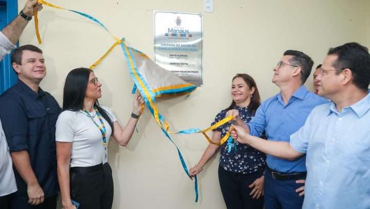Prefeito David Almeida entrega unidade de saúde reformada e ampliada na zona rural de Manaus