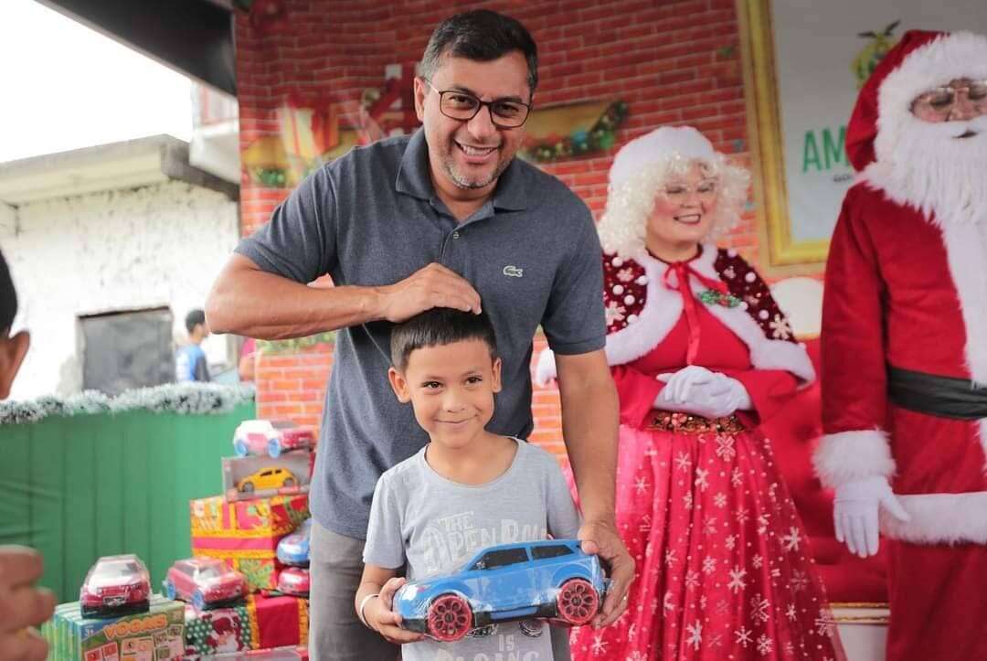 Governador Wilson Lima dá inicio o natal itinerante que passará por bairros instituições filantrópicas e municípios