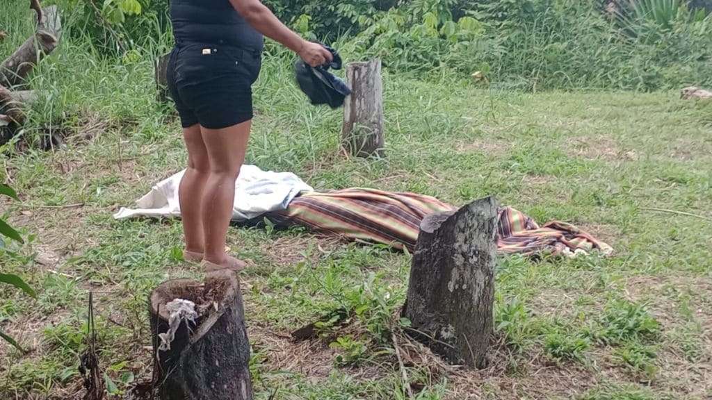 Homem é encontro morto após ser levado por criminosos