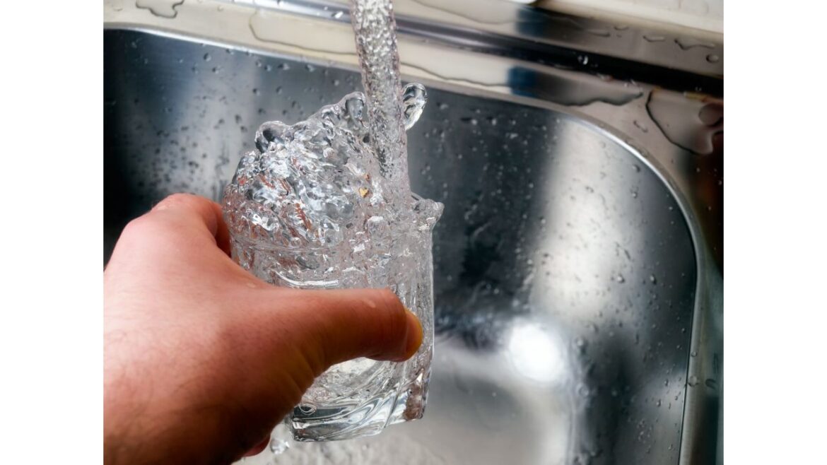 Água purificada traz bem-estar e benefícios à saúde