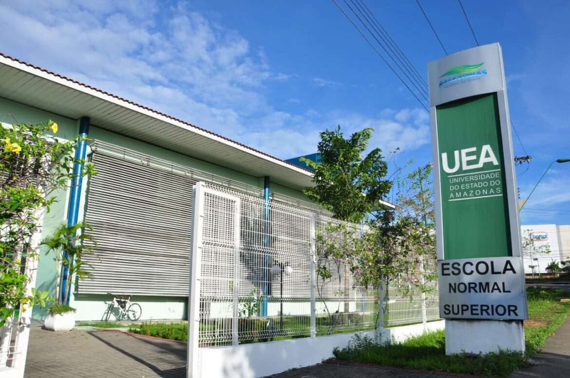 UEA divulga edital de PSS para Professor Assistente Temporário da Escola Normal Superior