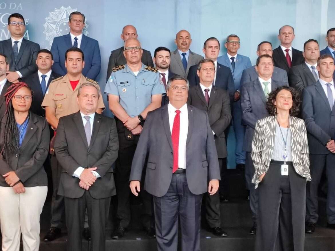 Representando o Amazonas, General Mansur participa de primeira reunião com ministro da Justiça e secretários de segurança do país