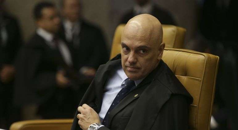 Moraes nega pedido de suspensão de posse de deputados suspeitos de incitar atos de depredação 