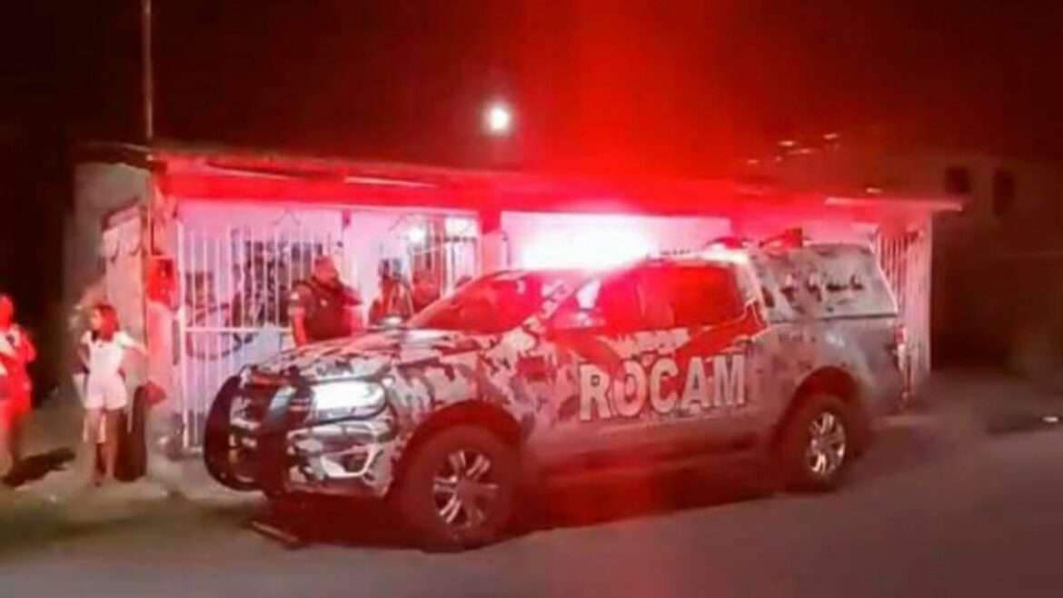 Homem é assassinado no pátio de casa na zona Leste